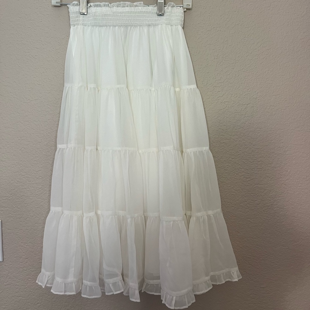 Rachel Parcell White Tiered Midi Skirt
